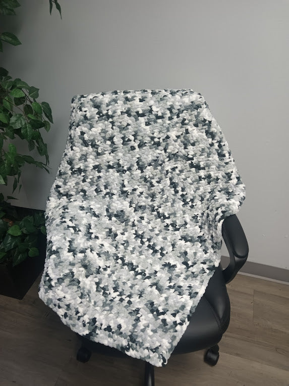 Winter Camo Pet Mat - Handmade Chenille Crochet Pet Bed