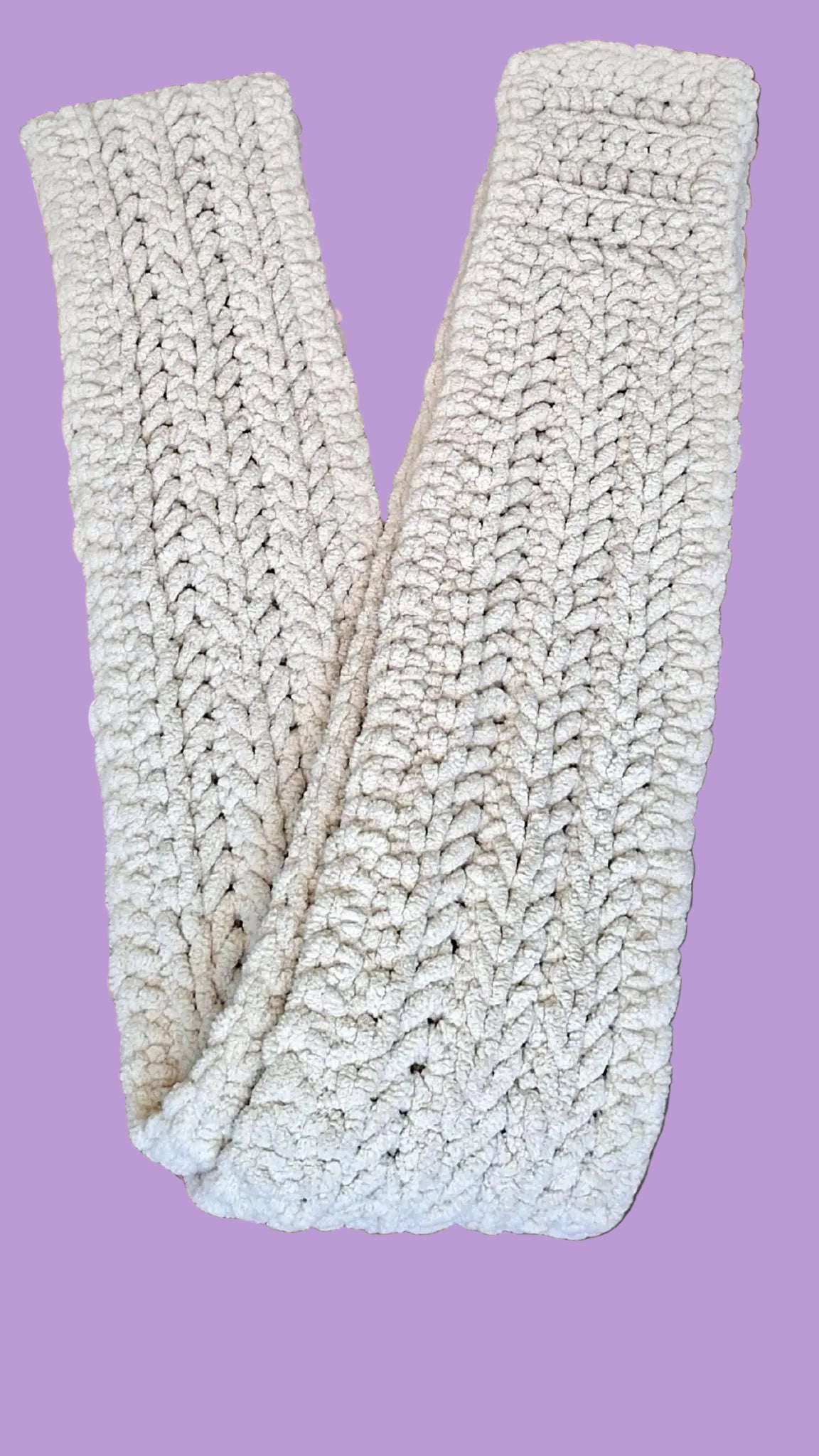 Cream Plush Chenille Scarf – Bernat Yarn, Herringbone Stitch for Adults