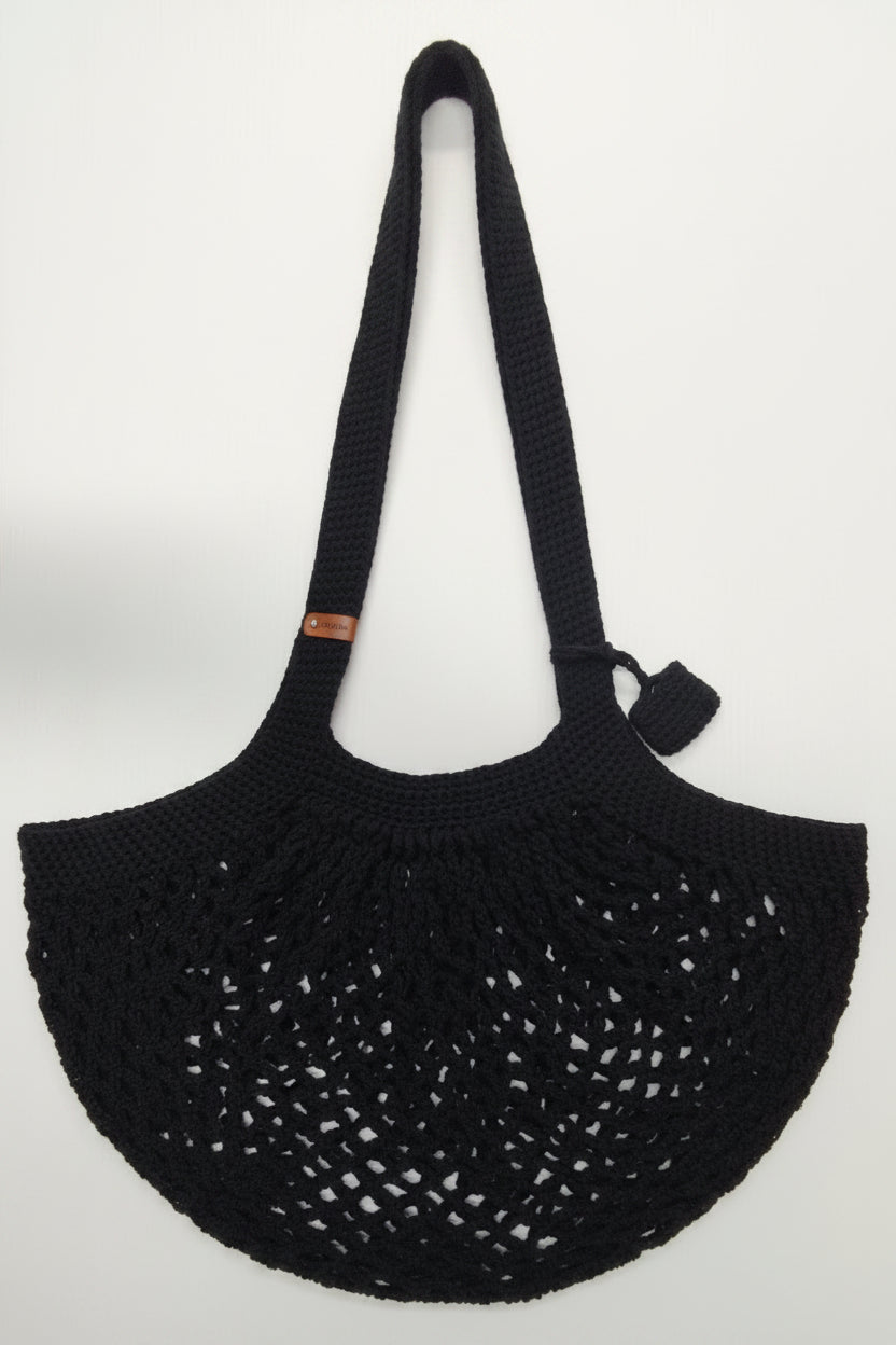 Classic Black Mesh Bag, with Quarter Keeper