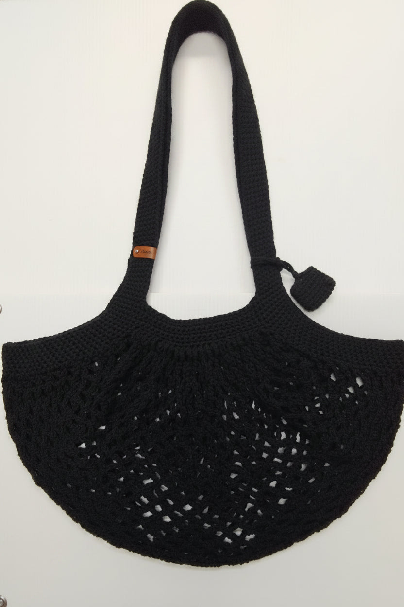 Classic Black Mesh Bag, with Quarter Keeper