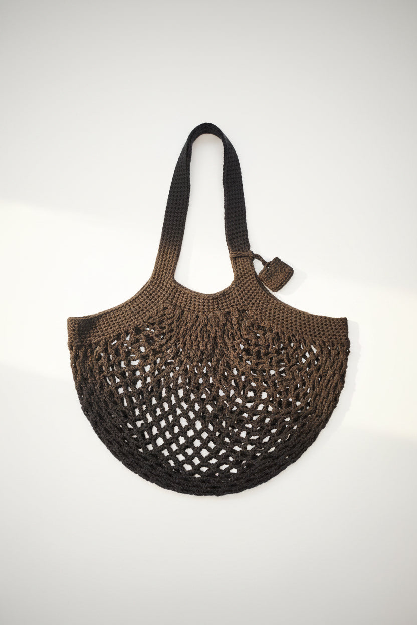 Classic Black Mesh Bag, with Quarter Keeper